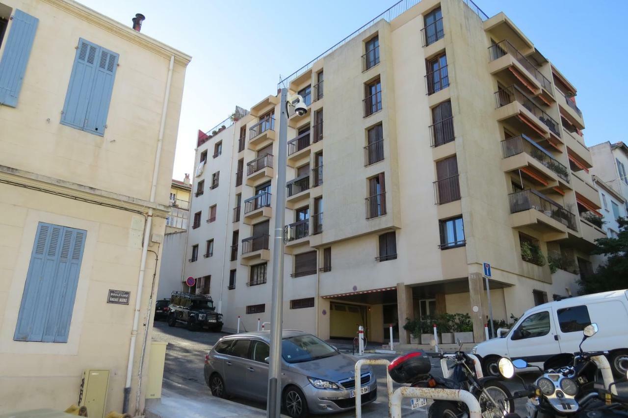Studio calme et très lumineux, au pied de notre Dame de la Garde Marseille Extérieur photo